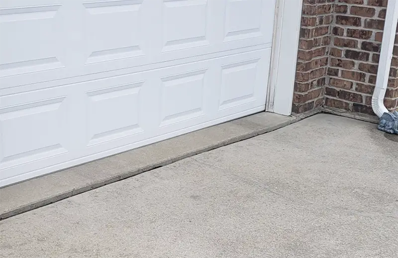 Driveway approach lifting Rolla, MO